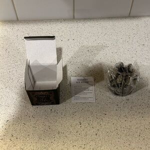 Whiskey Ice Stones 6-piece Set